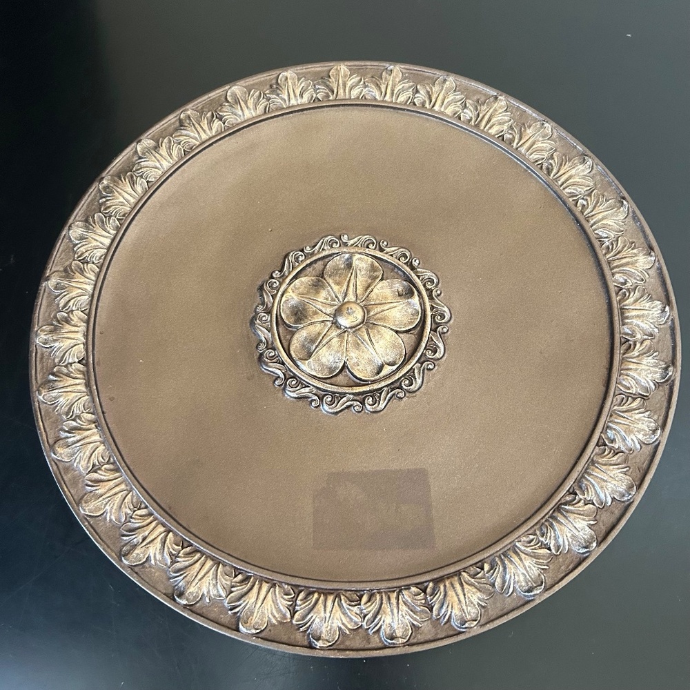 Decorative Bronze Plate.NWOT